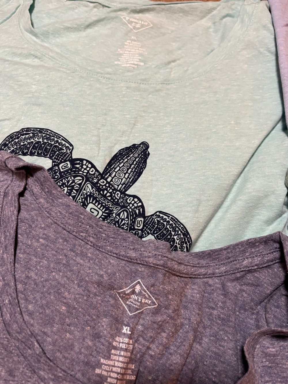 6 Women’s Graphic St John’s Bay T-Shirts—Size XL - Picture 2 of 5